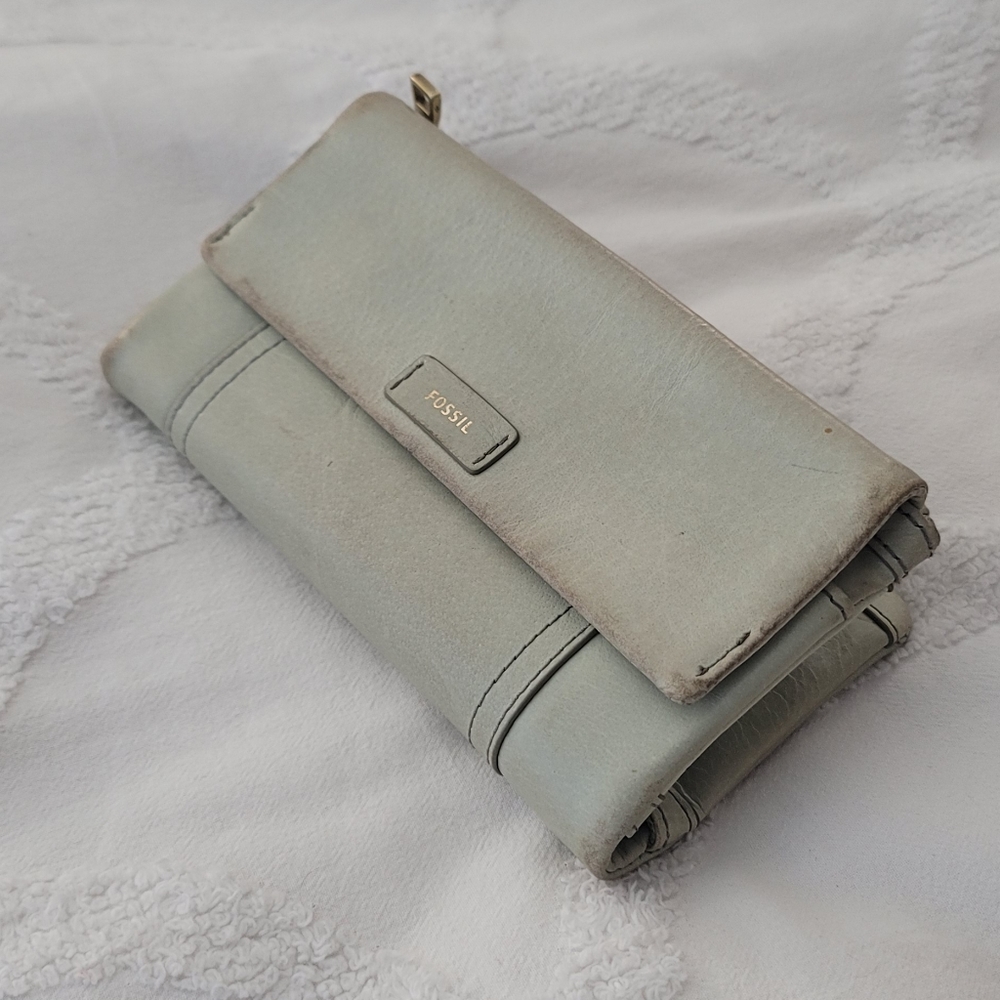 Vintage Fossil Sage Book Wallet